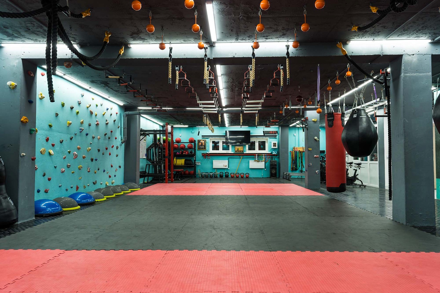 Спортивный клуб "СУВОРОВ", г. Ростов-на-Дону