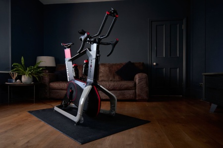 Велотренажер WattBike Atom