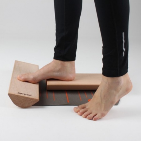 Опоры подвижные для стоп Pedalo Fußwalzen ( комплект из 2 платформ и коврика ) ( арт. 653098 )