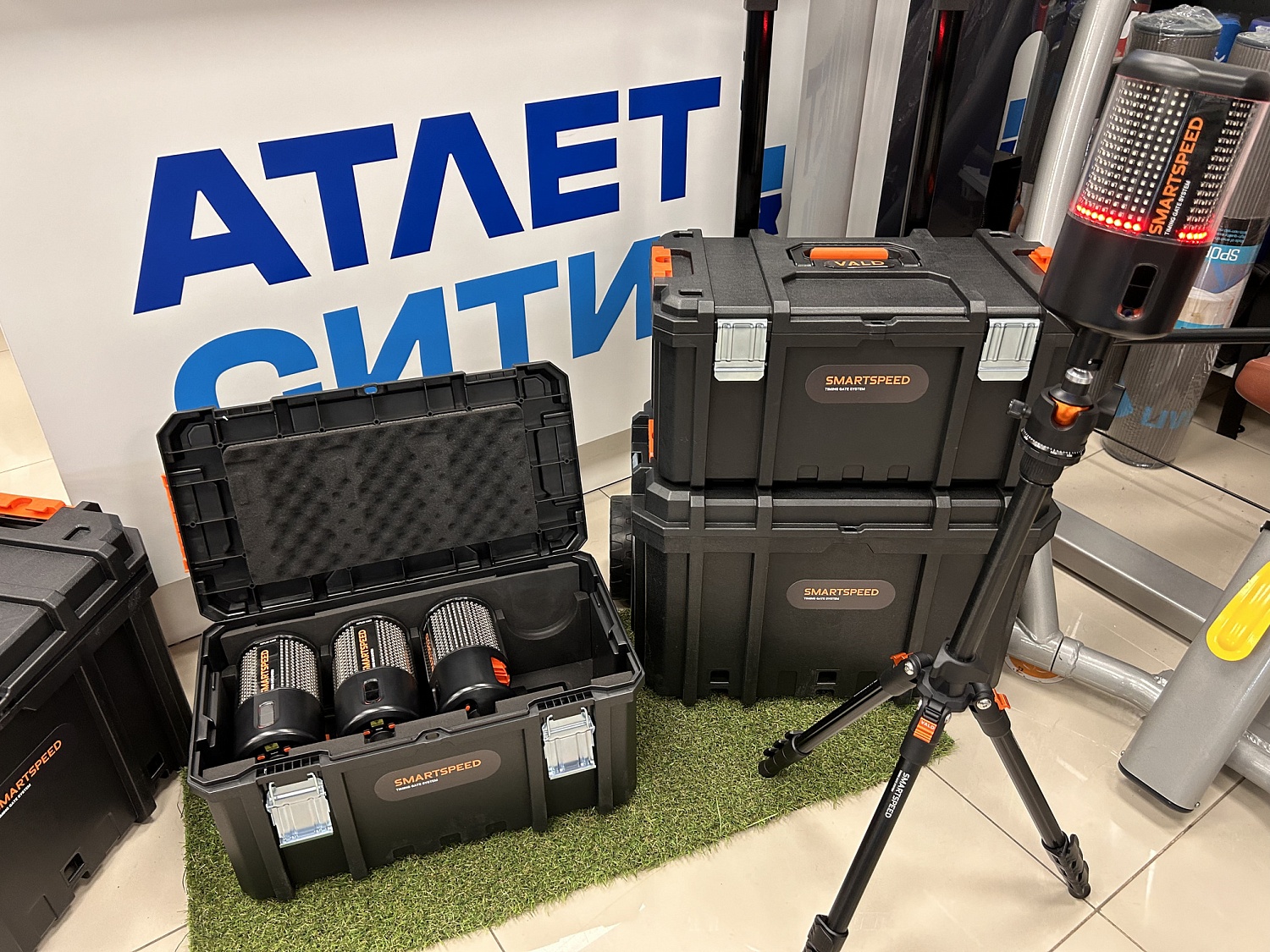 Скоростные ворота SmartSpeed Plus. Привезли для Академии футбола Крыма